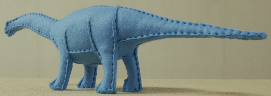 フェルトの恐竜アルゼンチノサウルス２の作り方02