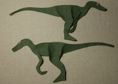 フェルトの恐竜ヴェロキラプトルSDの作り方05