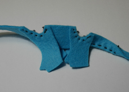 フェルトの恐竜ブラキオサウルスMの作り方06