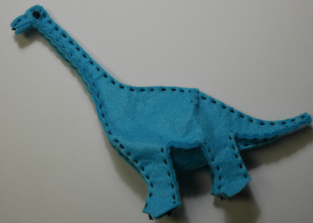 フェルトの恐竜ブラキオサウルスMの作り方07
