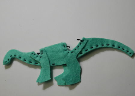 フェルトの恐竜ハドロサウルスMの作り方05