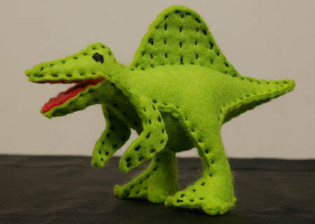 フェルトの恐竜スピノサウルスMの作り方M01