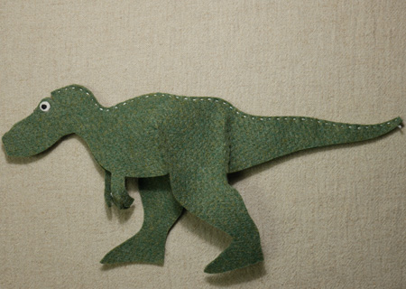 フェルトの恐竜ティラノサウルスSDの作り方06